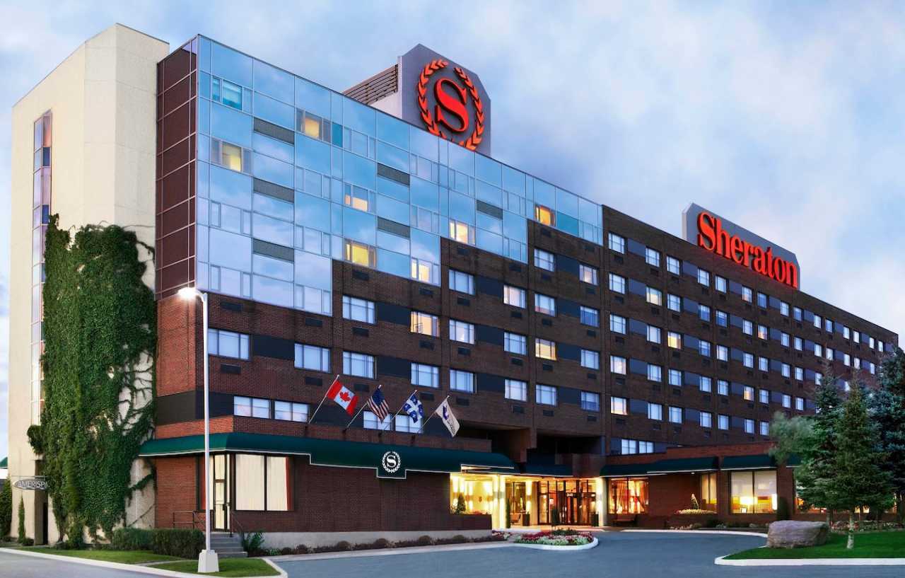 Sheraton Laval Hotel Екстер'єр фото